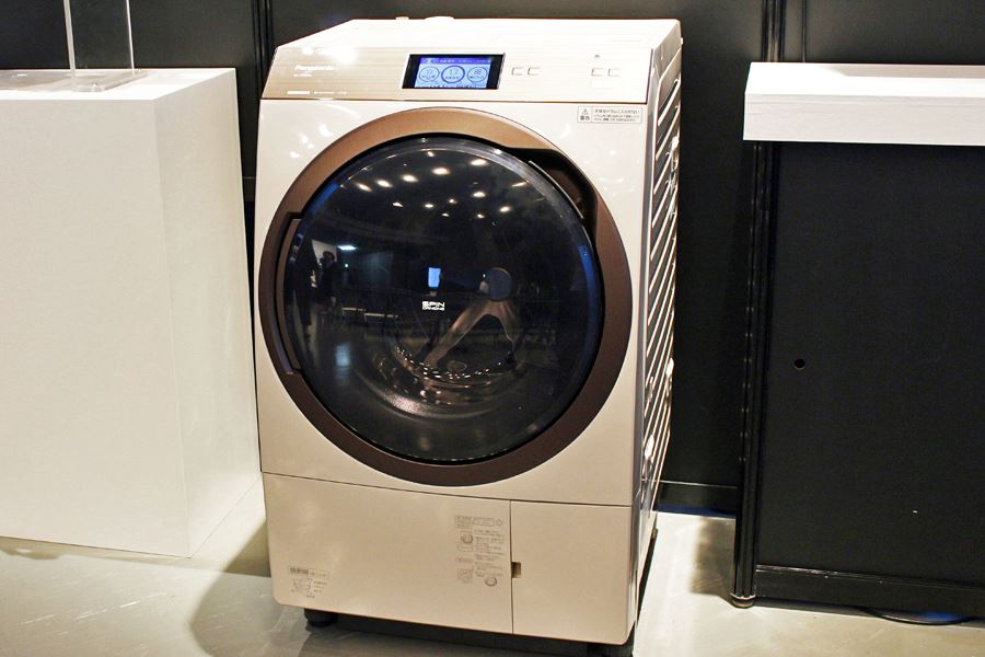 洗剤自動投入　パナソニックドラム式洗濯乾燥機11kg/6kg NA-VX8900