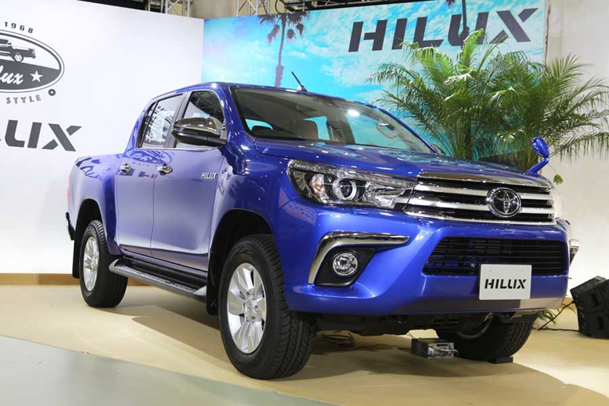 新型ハイラックスが13年振りに“復活”！その理由は！？ - 価格.comマガジン