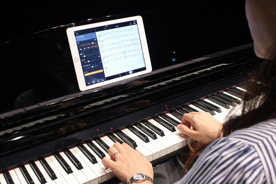 ヤマハ電子ピアノがまた進化！ デジタル音源から楽譜を自動作成できる 