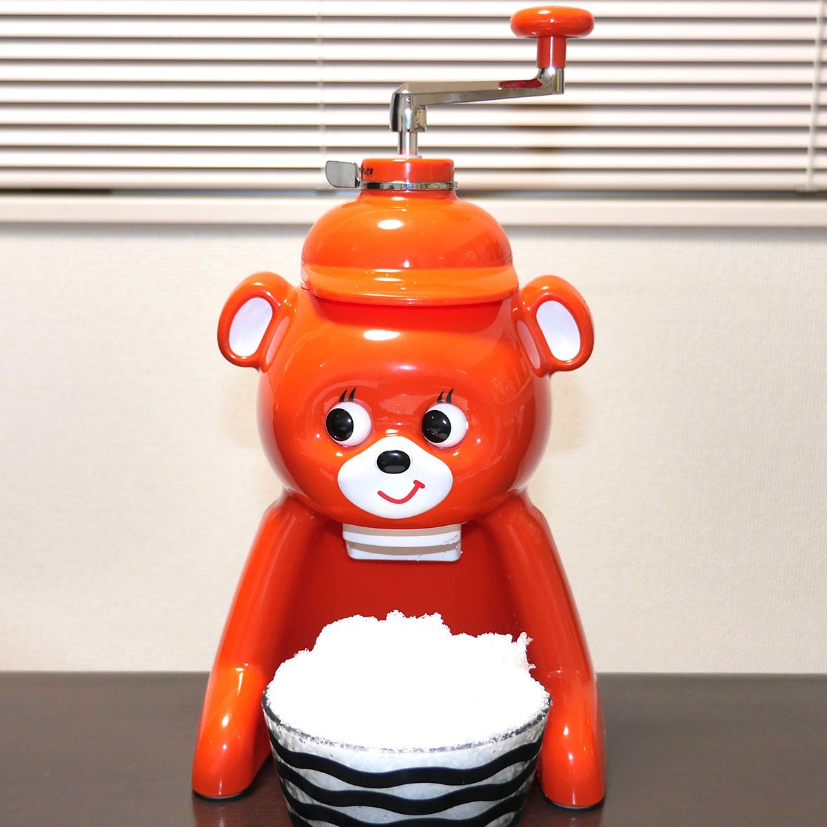 美品 タイガーかき氷器 きょろちゃん ブルー くま 昭和レトロ - 調理器具