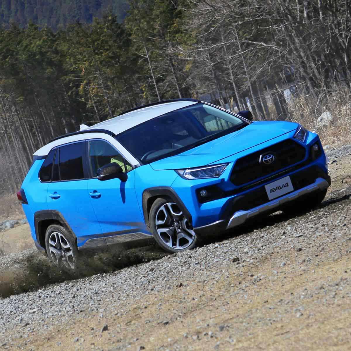 試乗でわかったトヨタ 新型「RAV4」買うならハイブリッド？ガソリン 