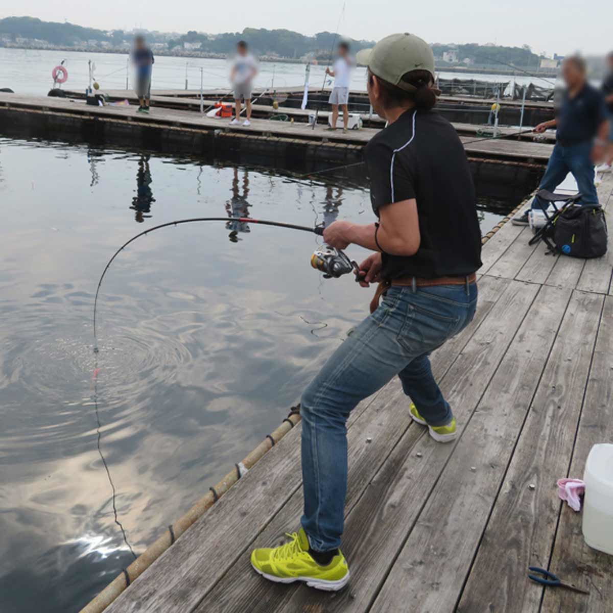 話題の海上釣り堀で「海上釣堀 コアスペックII」の手応えを堪能