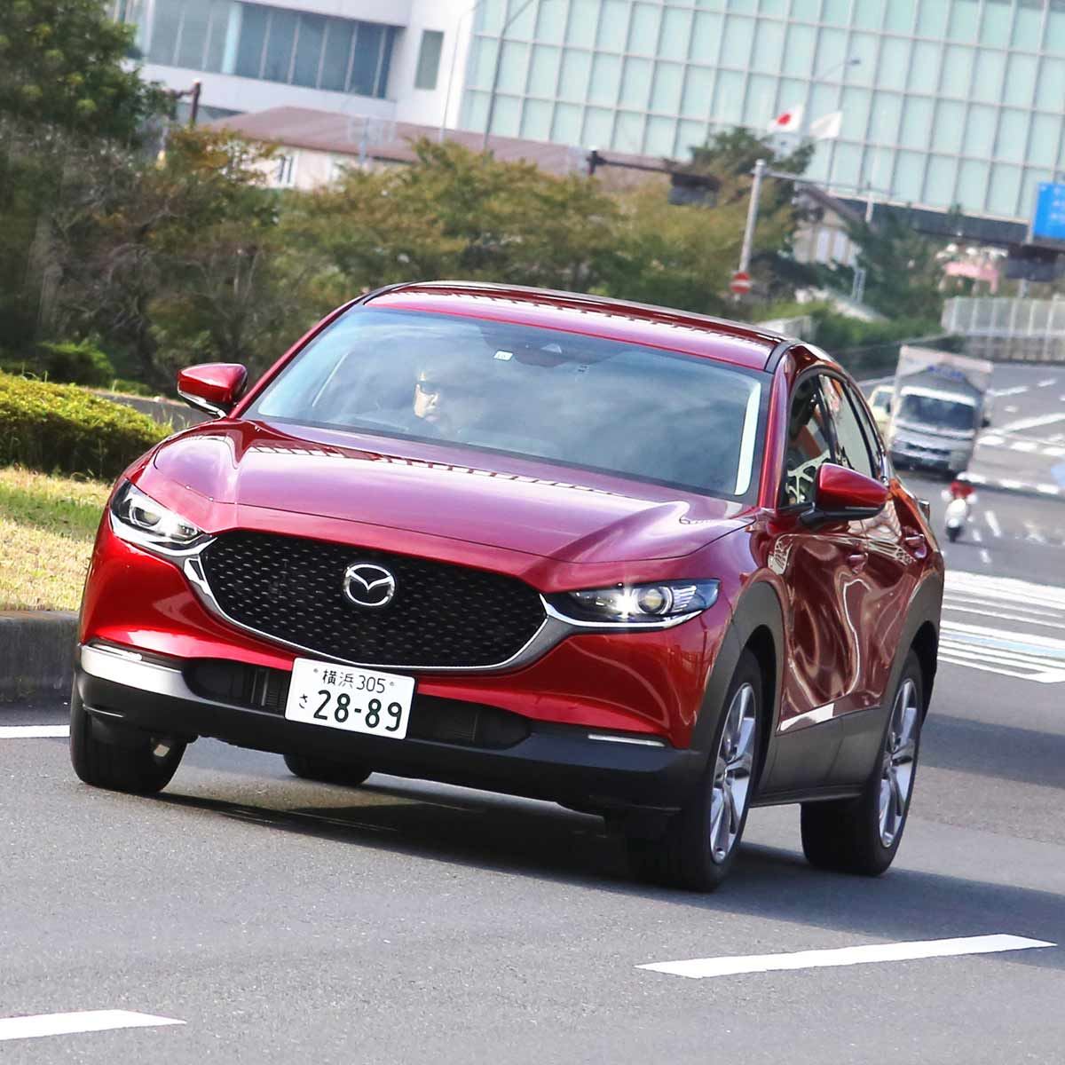 マツダ 新型 Cx 30 ガソリンとディーゼルに試乗 抜群の静粛性と乗り心地のよさが魅力 価格 Comマガジン