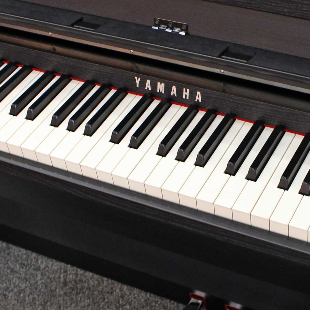 YAMAHA 電子ピアノclavinova-