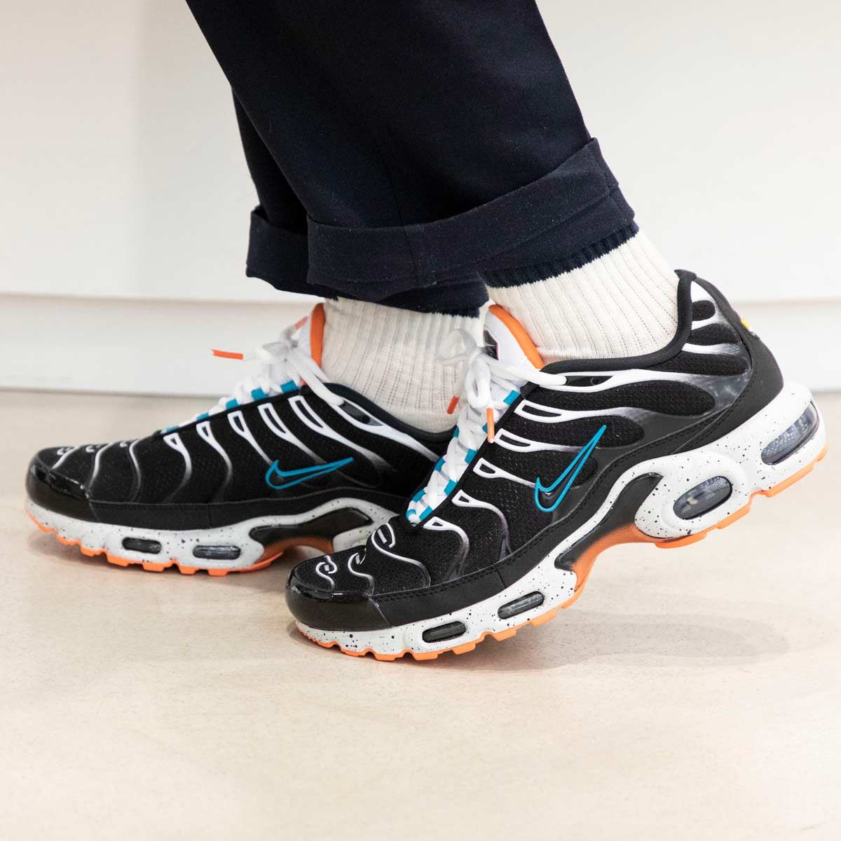 新品】 AIRMAX PLUS ナイキ エアマックス プラス マップラ-