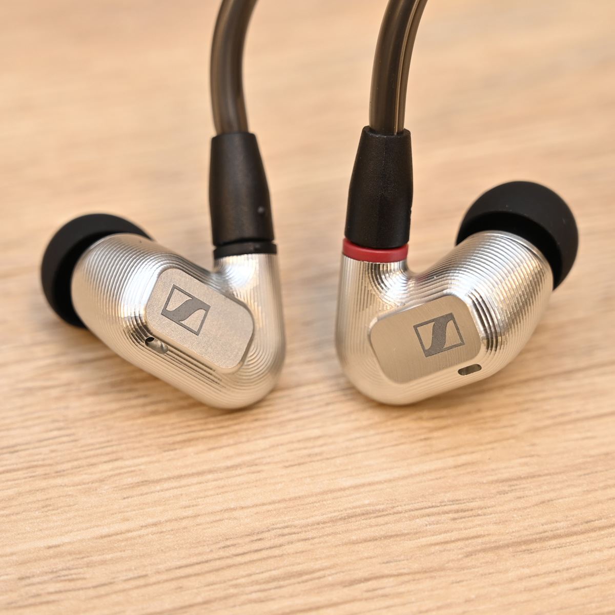 SENNHEISER 有線 イヤホン IE900 ゼンハイザー - オーディオ機器