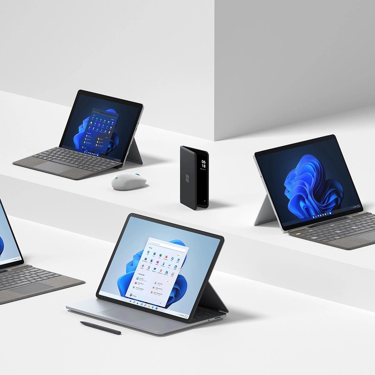 Surface Laptop Studio」など、マイクロソフトが新Surface発表。全