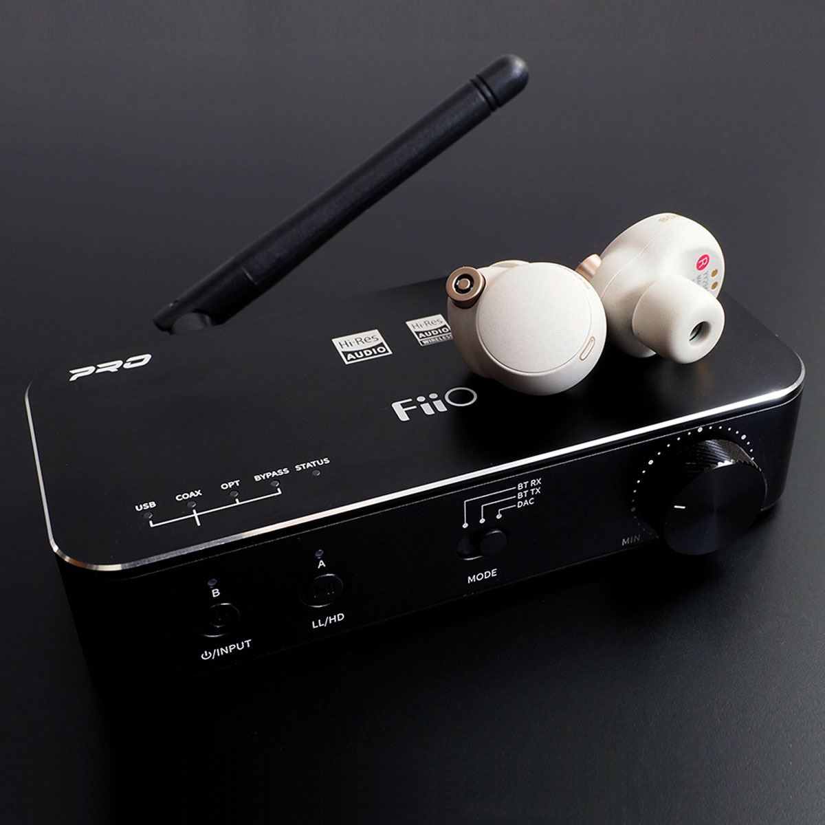 オーディオ機器 アンプ さまざまな機器をワイヤレス化できるFiiO「BTA30 Pro」でハイレゾ音楽 
