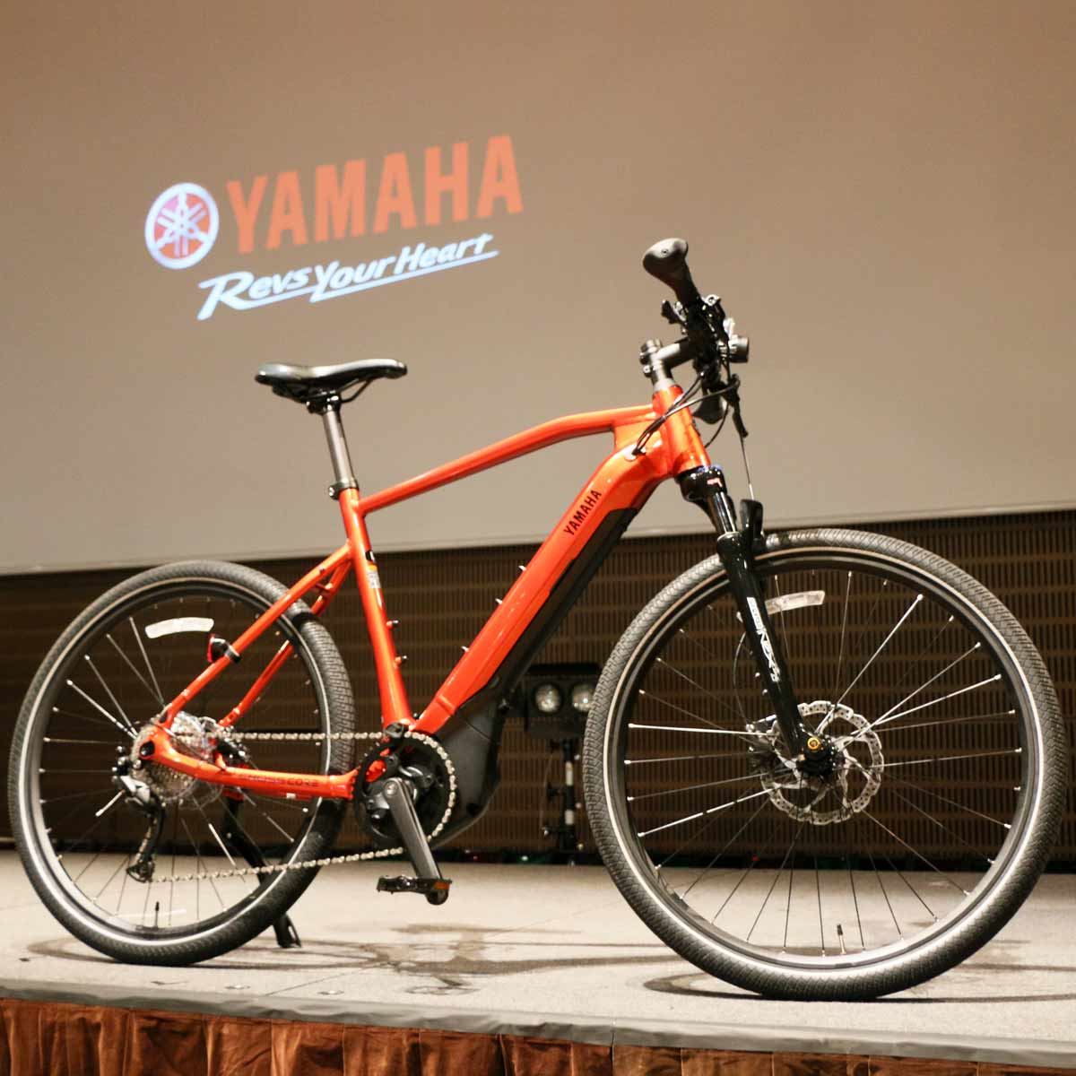 ヤマハの新型e-Bike。グラベルロードタイプ「WABASH RT」とクロスバイクタイプ「CROSSCORE RC」登場 - 価格.comマガジン