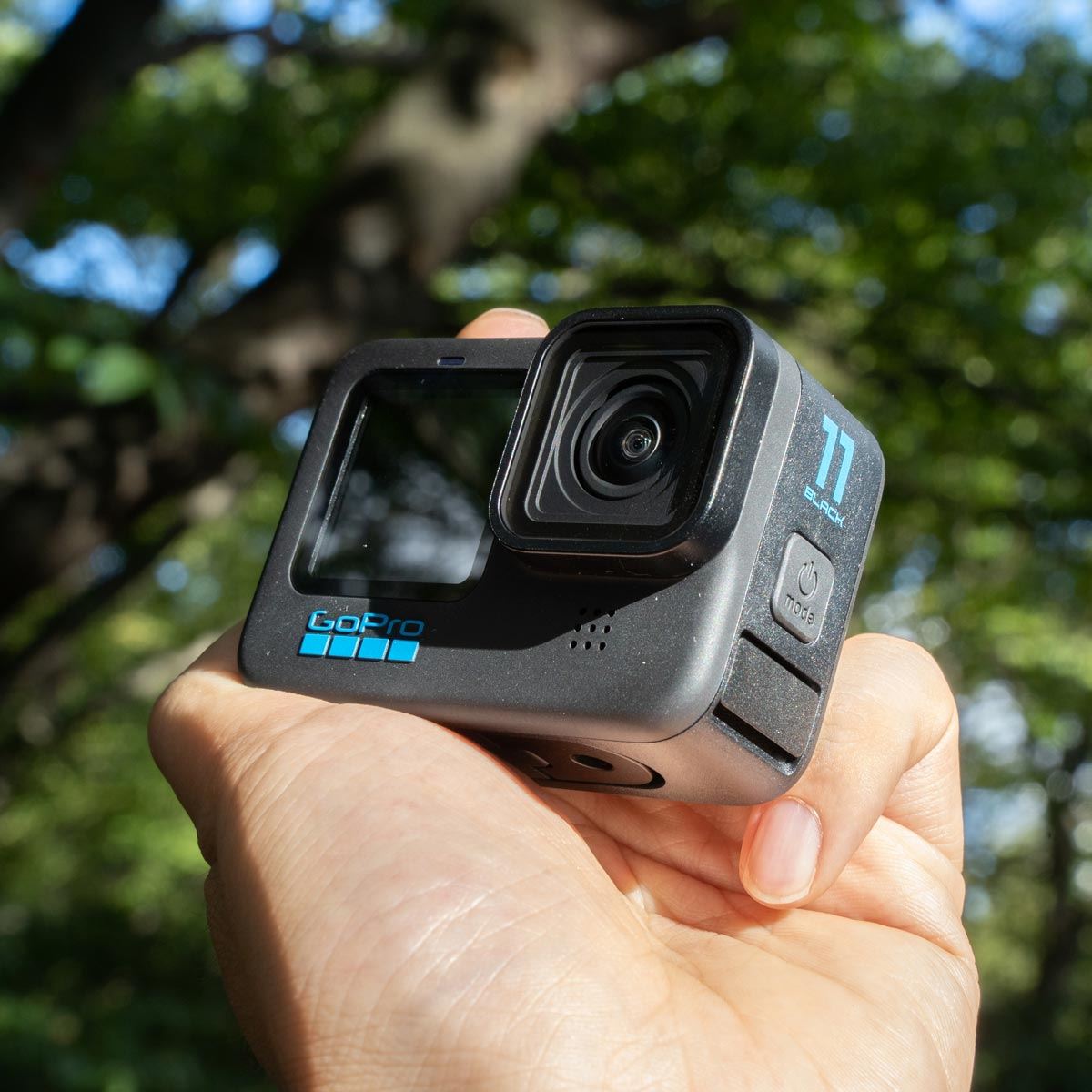 GoPro「HERO11 Black」登場！ まさかの“ミニ”も発表されました - 価格