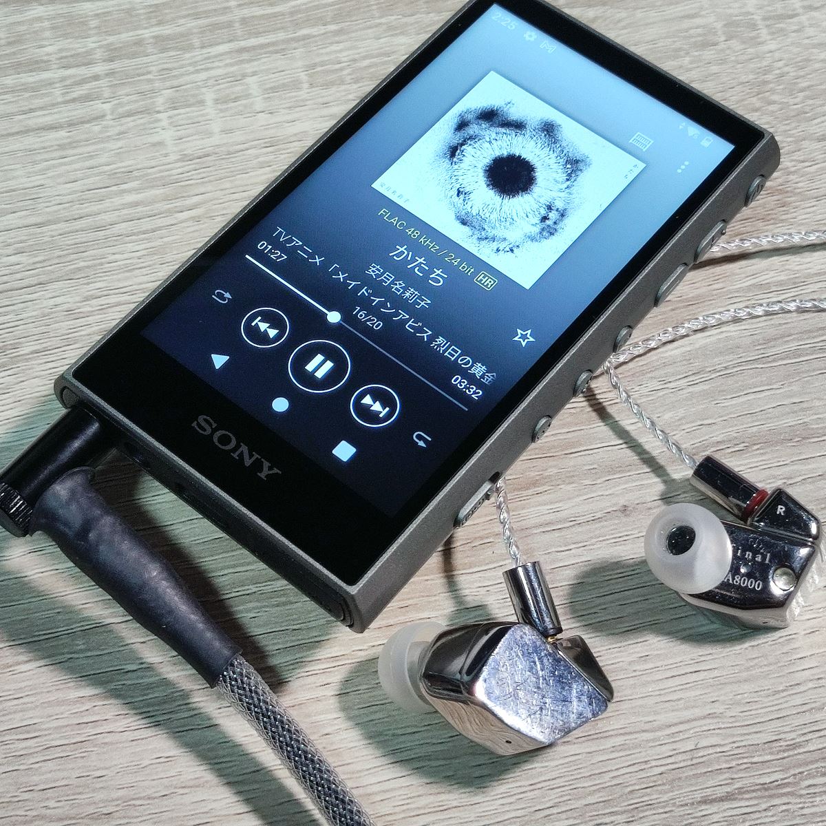 音楽プレイヤーWALKMAN A300series 32GB+125GB イヤホン付属