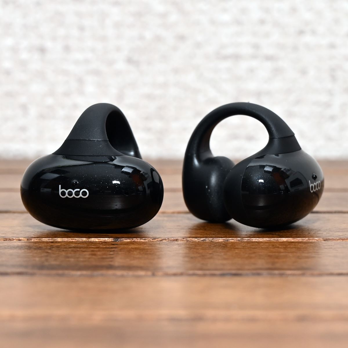 特価のおすすめ BoCo 完全ワイヤレス Bluetooth 骨伝導イヤホン（ブラック）boco earsopen PEACE TW-1 BLA  イヤホン、ヘッドホン