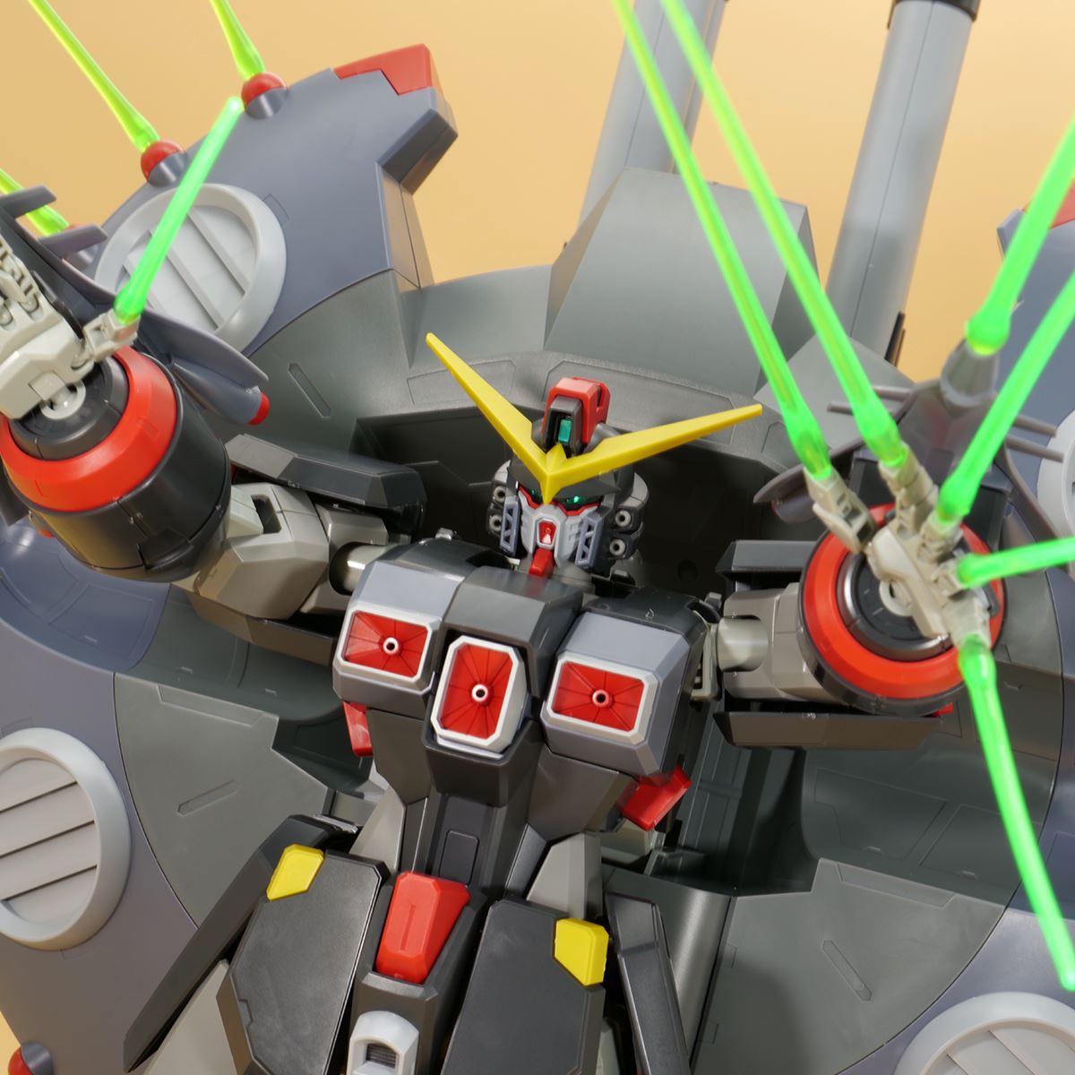 全高約39cm! MAにも変形可能な超巨大ガンプラ「HG デストロイ 全高約39cm! MAにも変形可能な超巨大ガンプラ「HG デストロイ