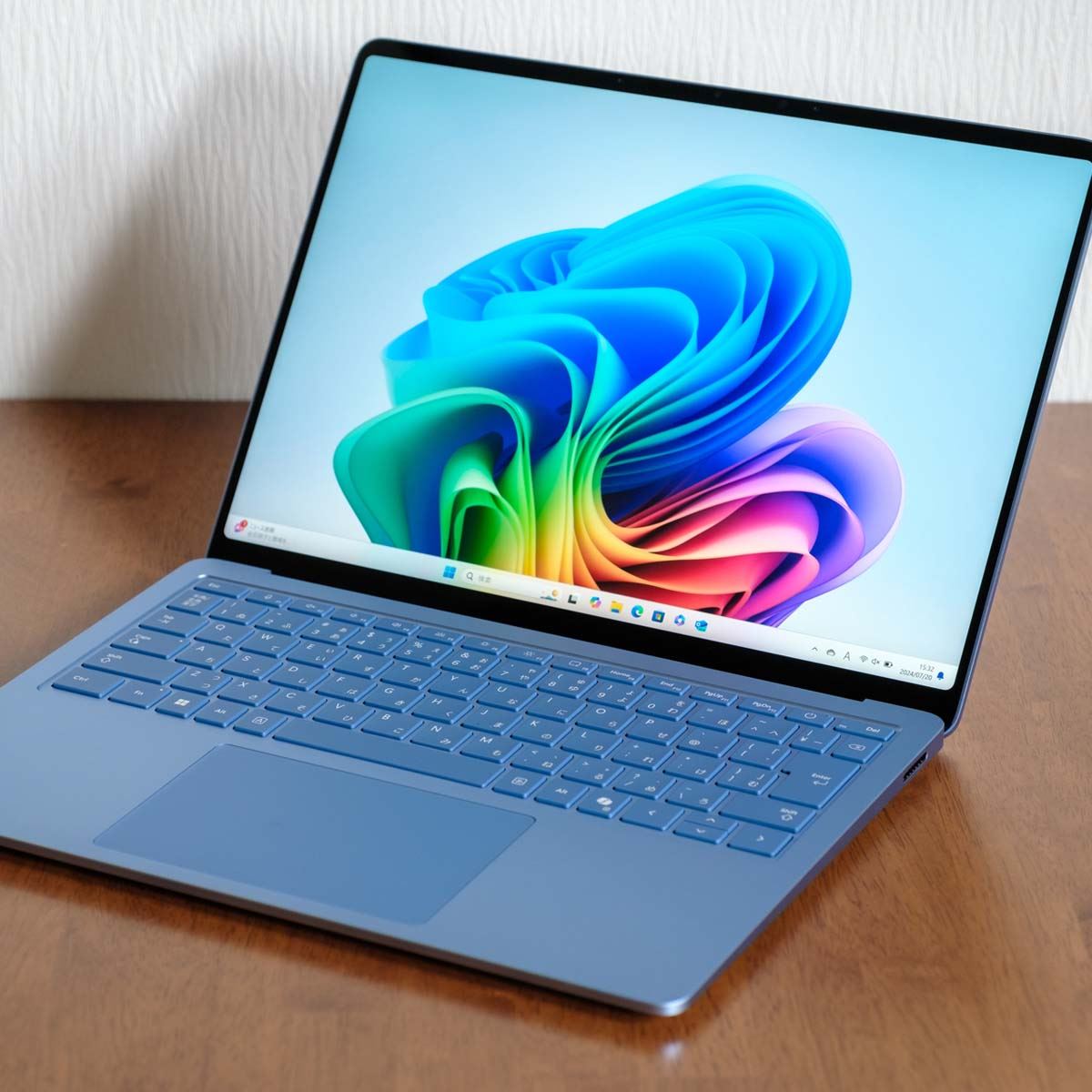 大きく生まれ変わった「Surface Laptop（第7世代）」は2024年のスタンダード的存在！ - 価格.comマガジン