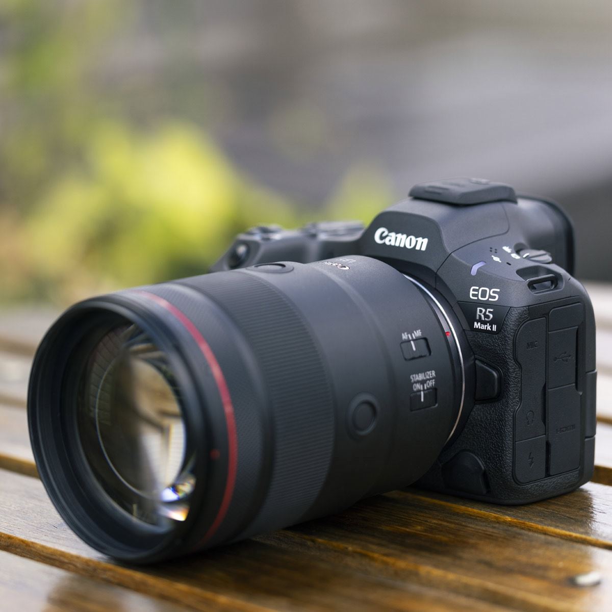 キヤノン「EOS R5 Mark II」の“最強AF”をポートレート撮影でチェック