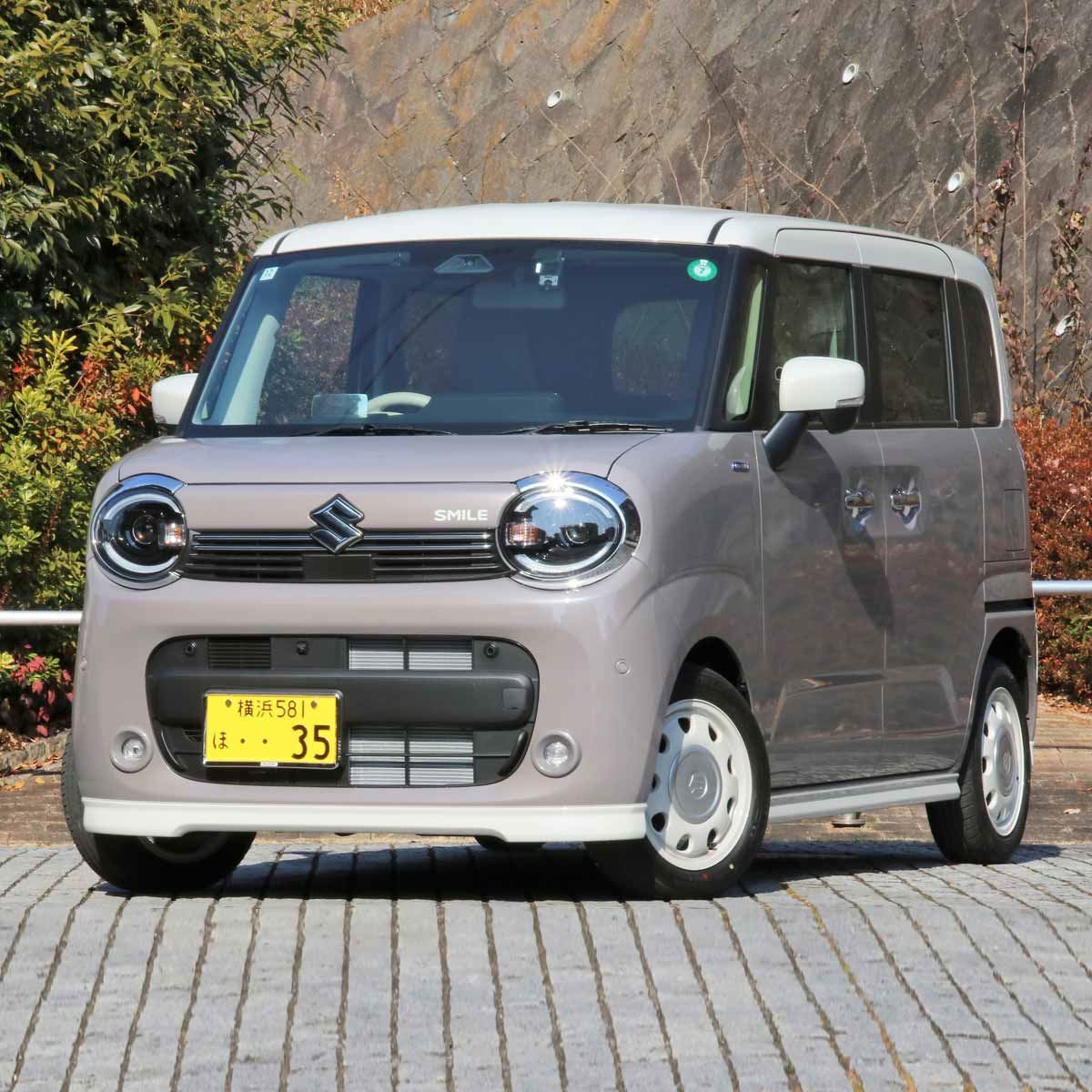 スズキ「ワゴンRスマイル」が改良でかわいらしく進化！ - 価格.comマガジン