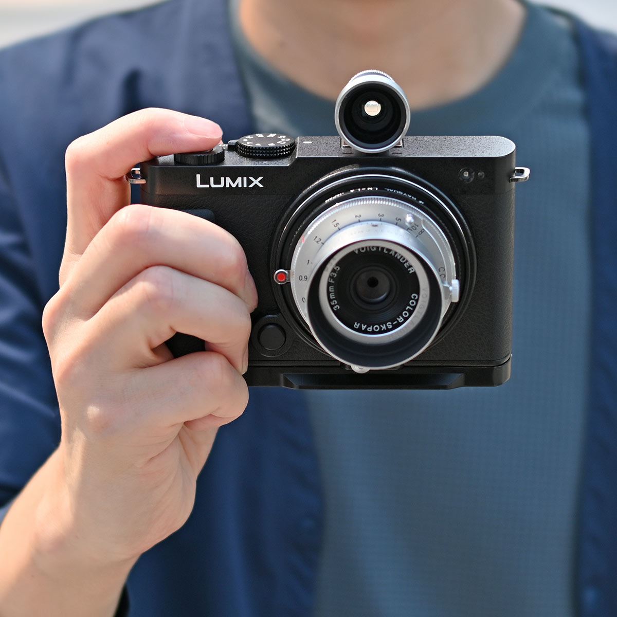 実際の景色”を覗く没入感！ 「LUMIX S9」と外付けOVFで味わう極上の