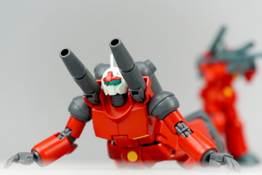 ガンキャノン」の新旧ガンプラ（HGシリーズ）を作って比べてみました