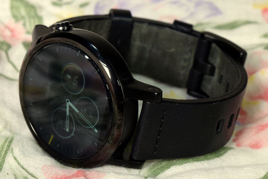 12月特別価格!! モトローラ moto360 2nd Gen 42A-