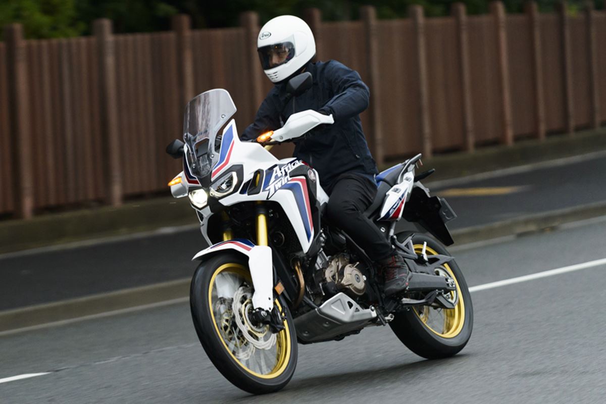 ホンダ アフリカツイン オフロードバイク ホンダの大型アドベンチャーバイク「CRF1100Lアフリカツイン」に