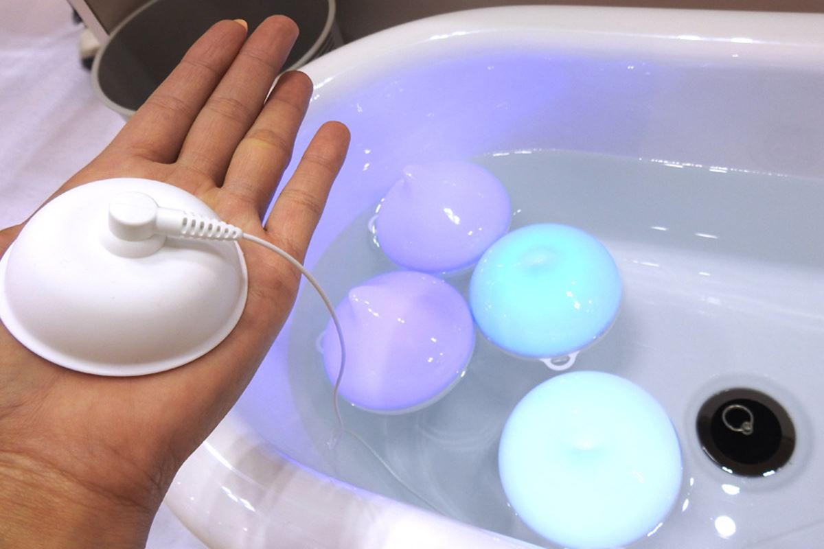 美容グッズやアイデア製品が満載の第3回「ヘルス＆ビューティ展」を見