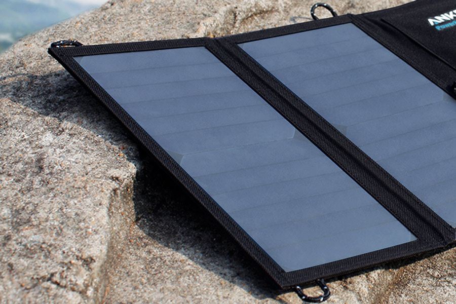太陽光でスマホを充電できる、USBポート付きソーラーチャージャー3機種6モデル - 価格.comマガジン