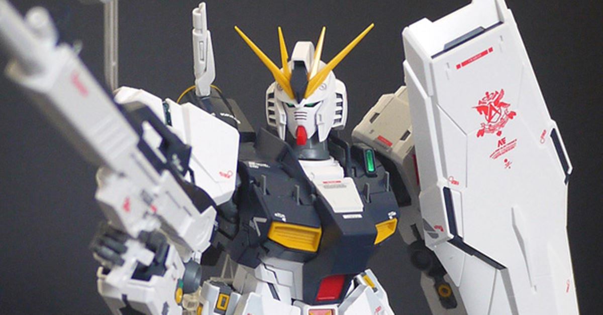 圧倒的かっこよさ。MG人気No.1のガンプラを組み立て！ - 価格.comマガジン