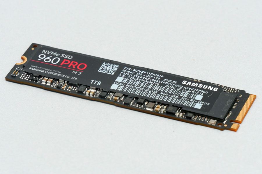 速い、速すぎる!! サムスンの新型NVMe対応M.2 SSD「960 PRO/EVO