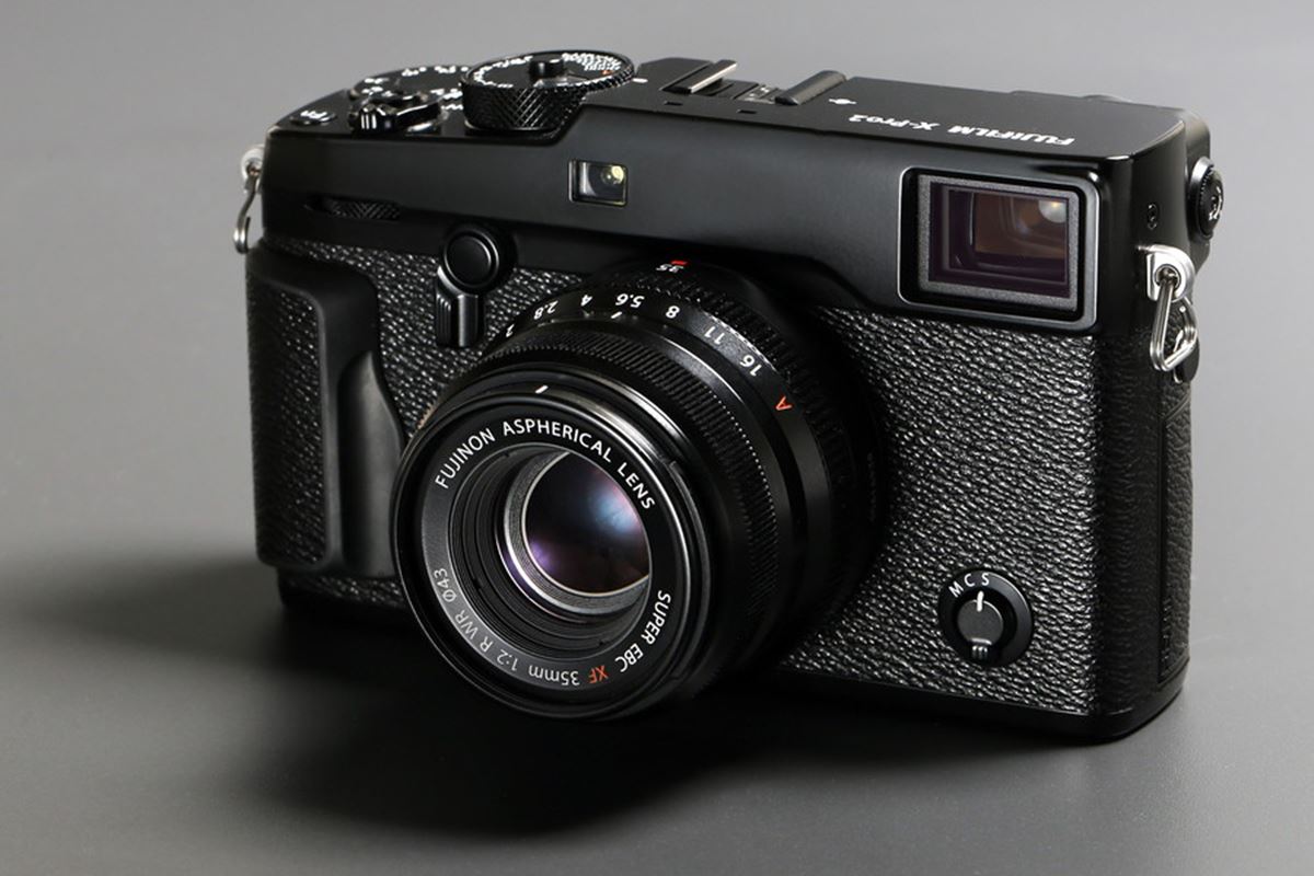 【美品】 FUJIFILM XF35mmF2 R WR