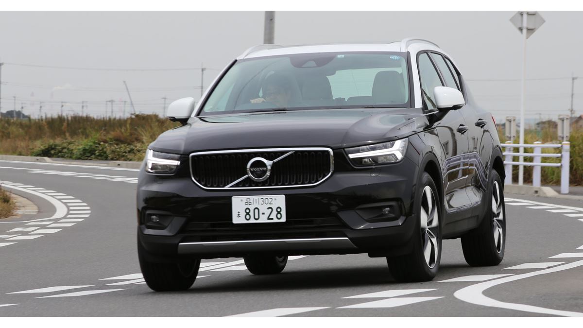 日本カー・オブ・ザ・イヤー受賞のボルボ「XC40」2種類の2リッターターボを乗り比べ！ - 価格.comマガジン