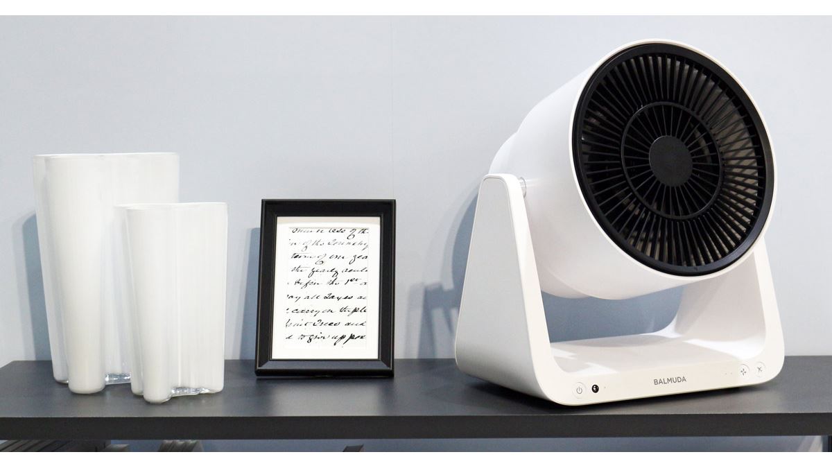 扇風機としても使えるバルミューダの新サーキュレーター「GreenFan C2