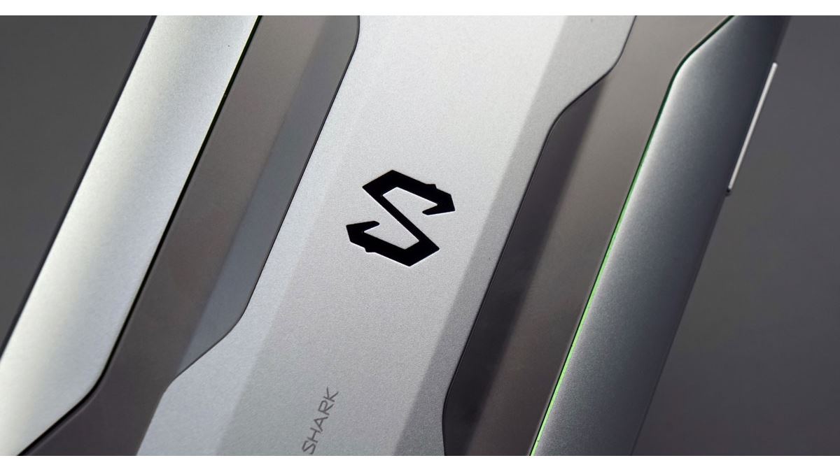 スマホだけどほとんど携帯ゲーム機！「Black Shark2」レビュー