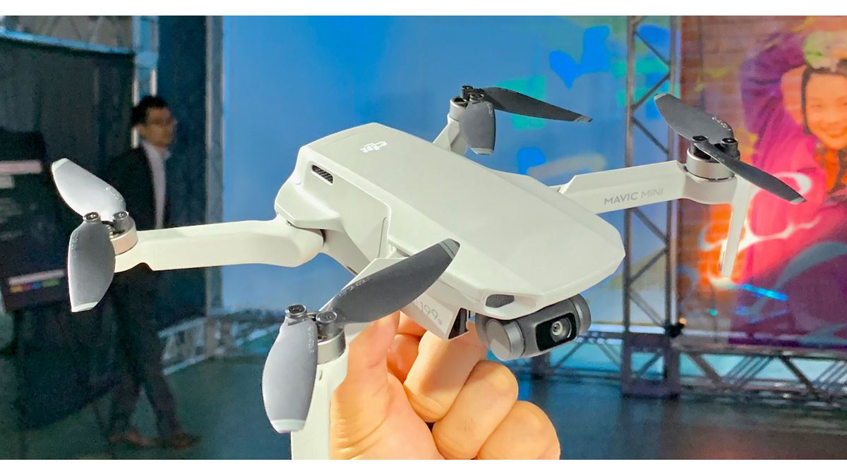 憧れの空撮がグッと身近に！ DJIが軽量199gのドローン「Mavic Mini」を発表 - 価格.comマガジン