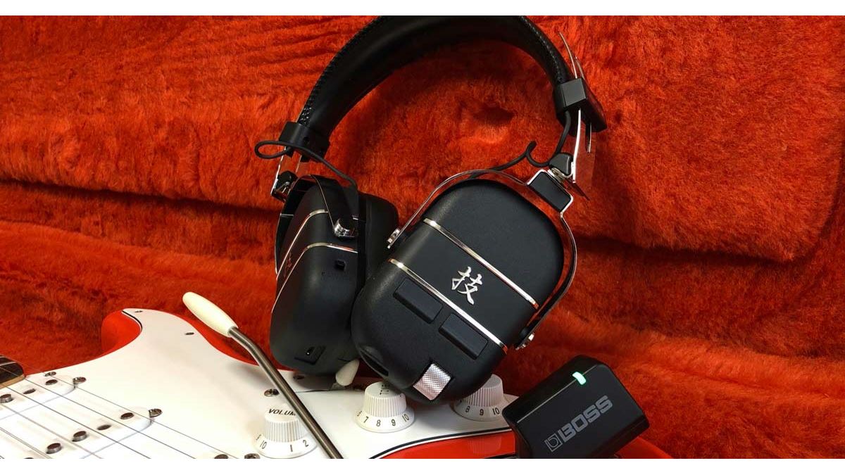 【美品】BOSS WAZA-AIR ワイヤレスギターアンプ BOSS - WAZA-AIR | Wireless Personal Guitar Amplification System