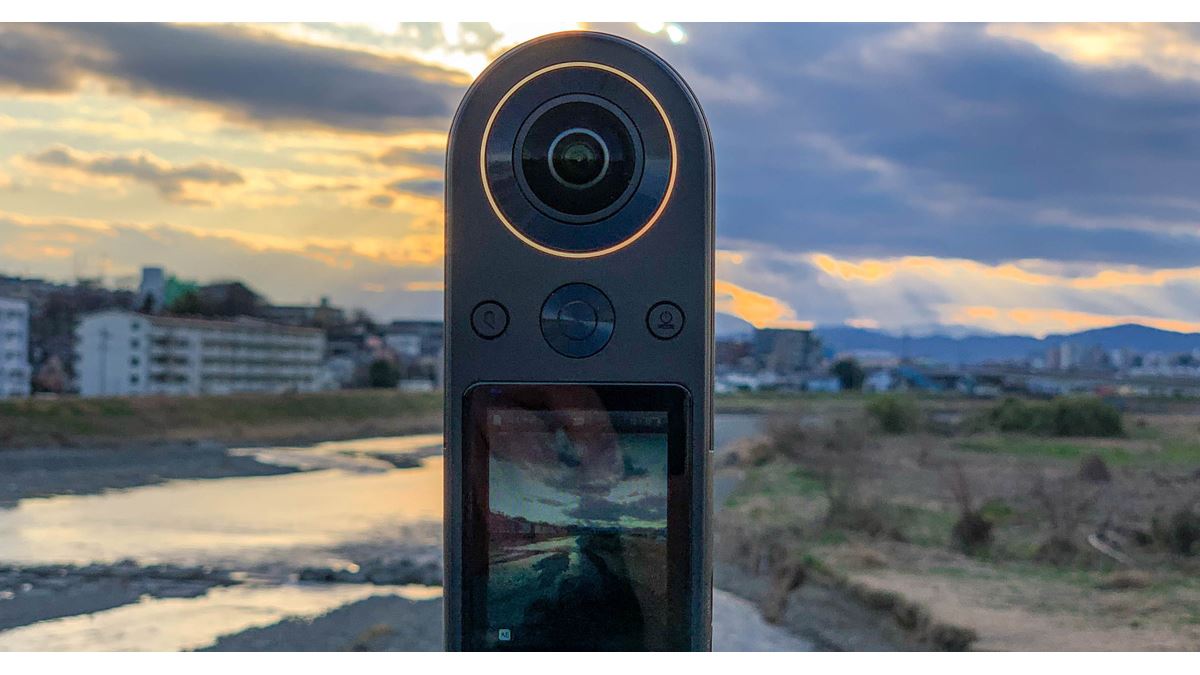 8K/10bit撮影可能な6万円台の360°カメラ「QooCam 8K」レビュー - 価格 