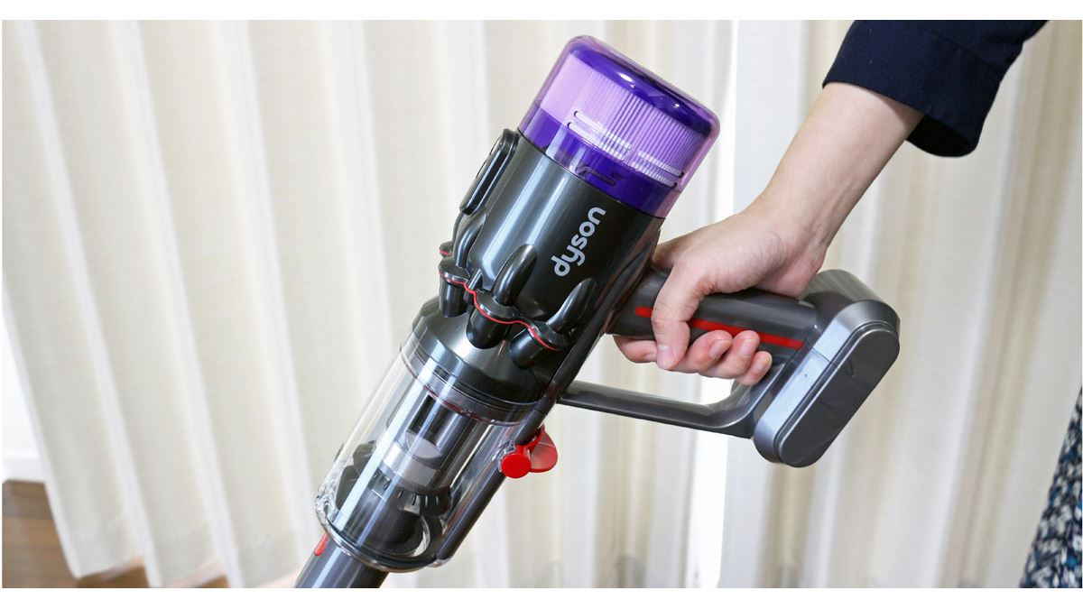 軽くて使いやすい！トリガーのないダイソンのコードレススティック掃除機「Dyson Micro 1.5kg」 - 価格.comマガジン