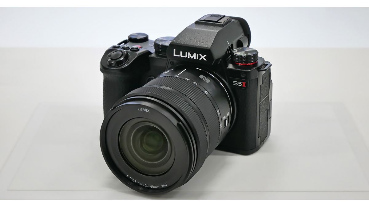 パナソニック「LUMIX S5II」を香港で超速攻レビュー、像面位相差AF搭載