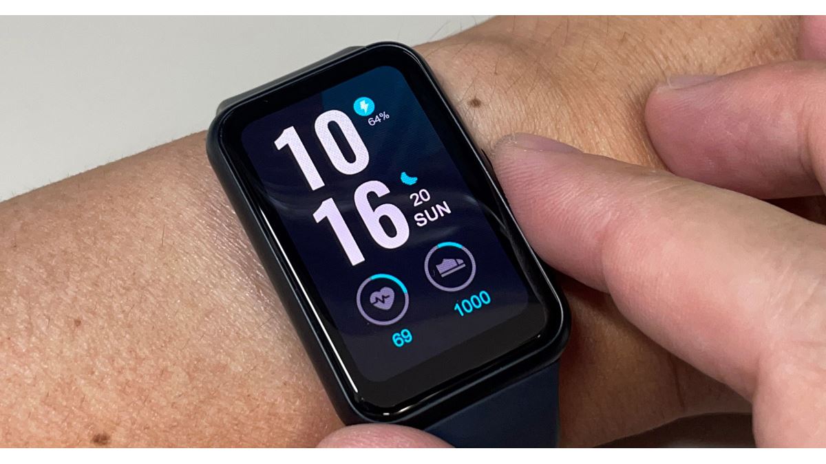 1.5万円切りでライトに使える「HUAWEI WATCH FIT Special