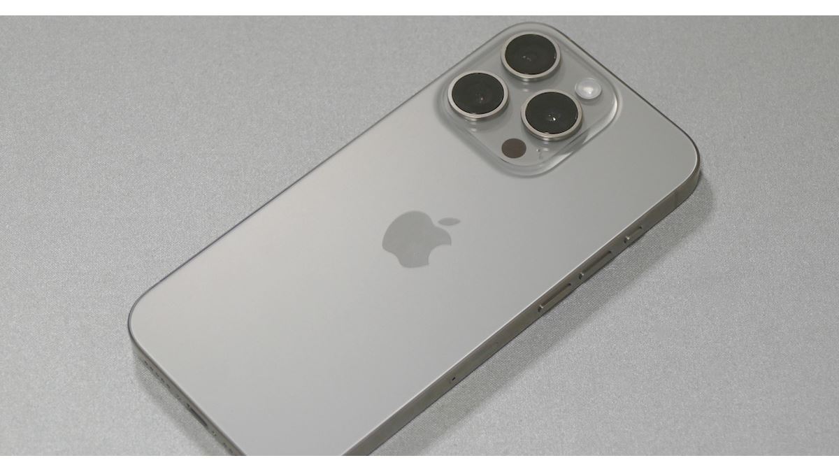 iPhone 15 Pro」自腹1か月レビュー！ 機種変してどうだった？ - 価格.comマガジン