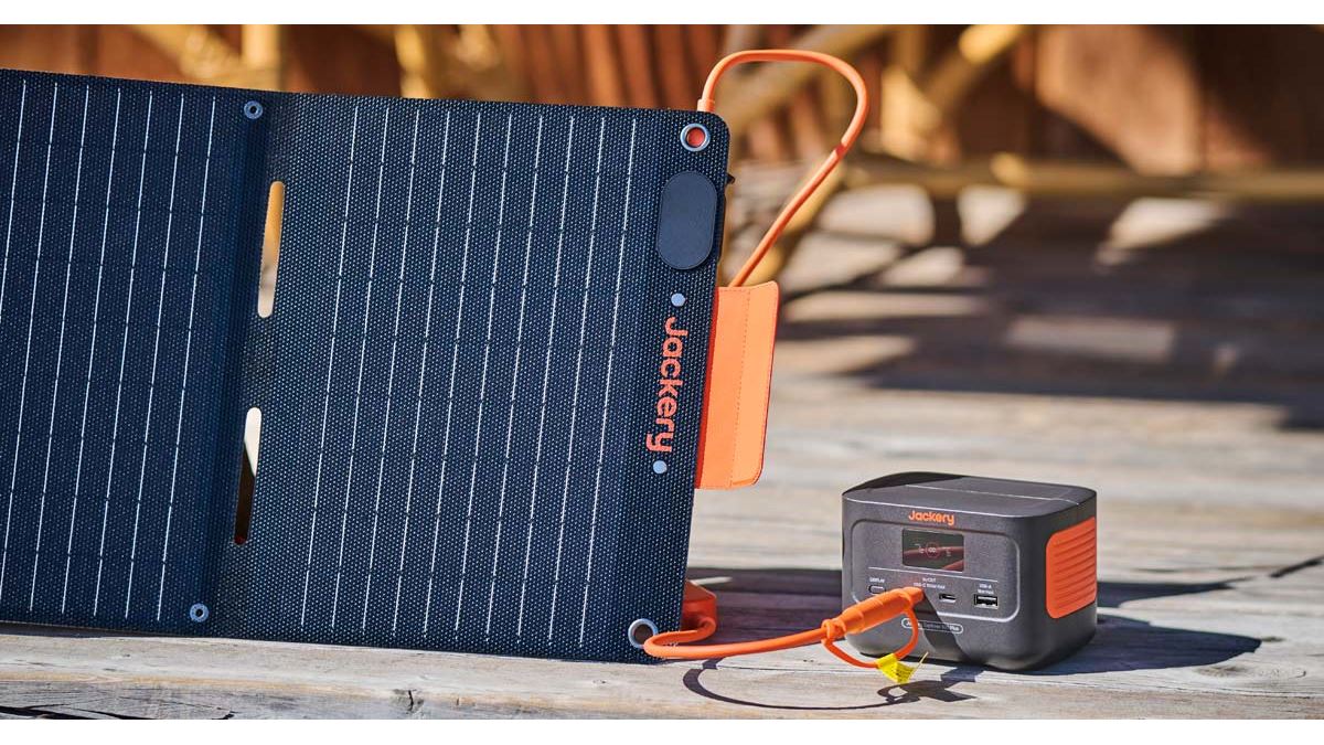 新品　ジャクリ　Jackery ポータブル電源　600 Plus JE−600C 0810105527759_1.jpg