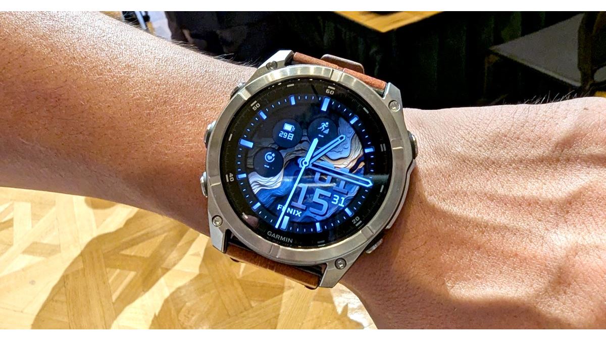 ガーミンから“超”ロングバッテリーの「fenix 8」シリーズが登場 - 価格