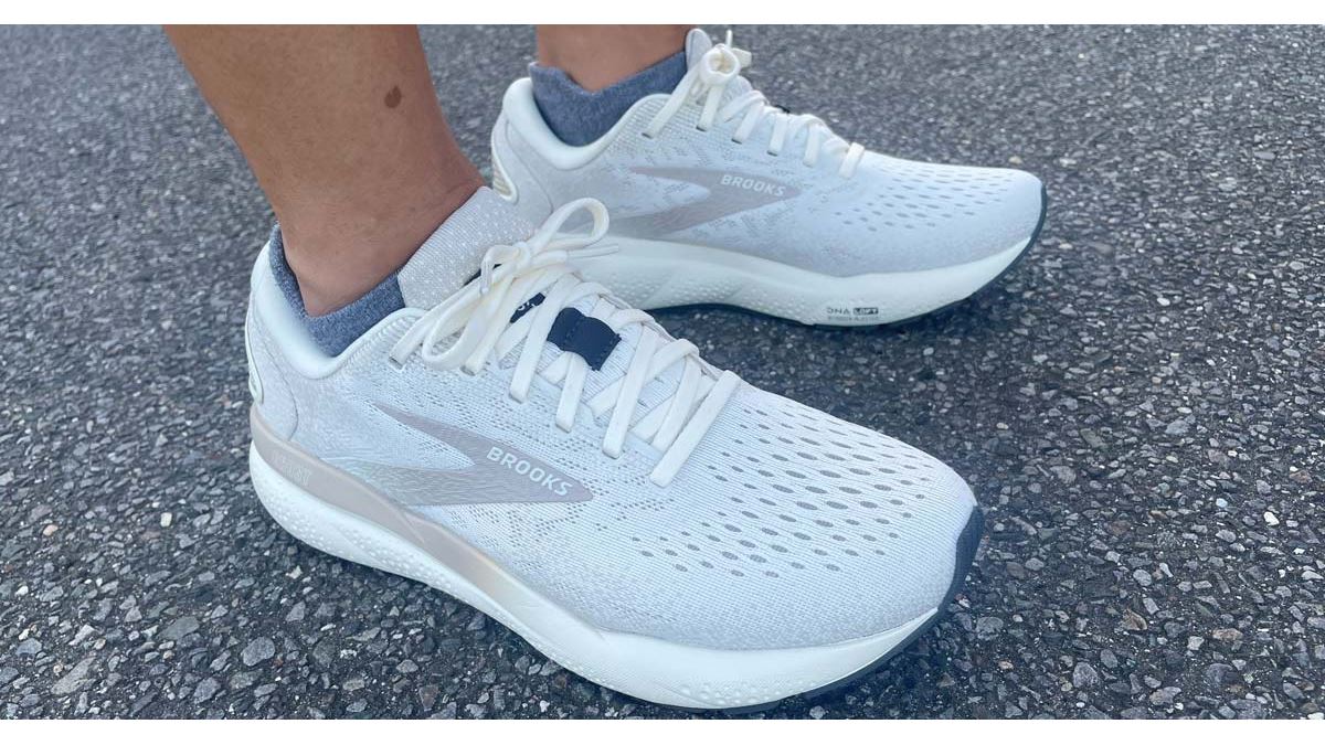 BROOKS Ghost 16 ランニングシューズ Ghost16 （ゴースト16 ホワイト）