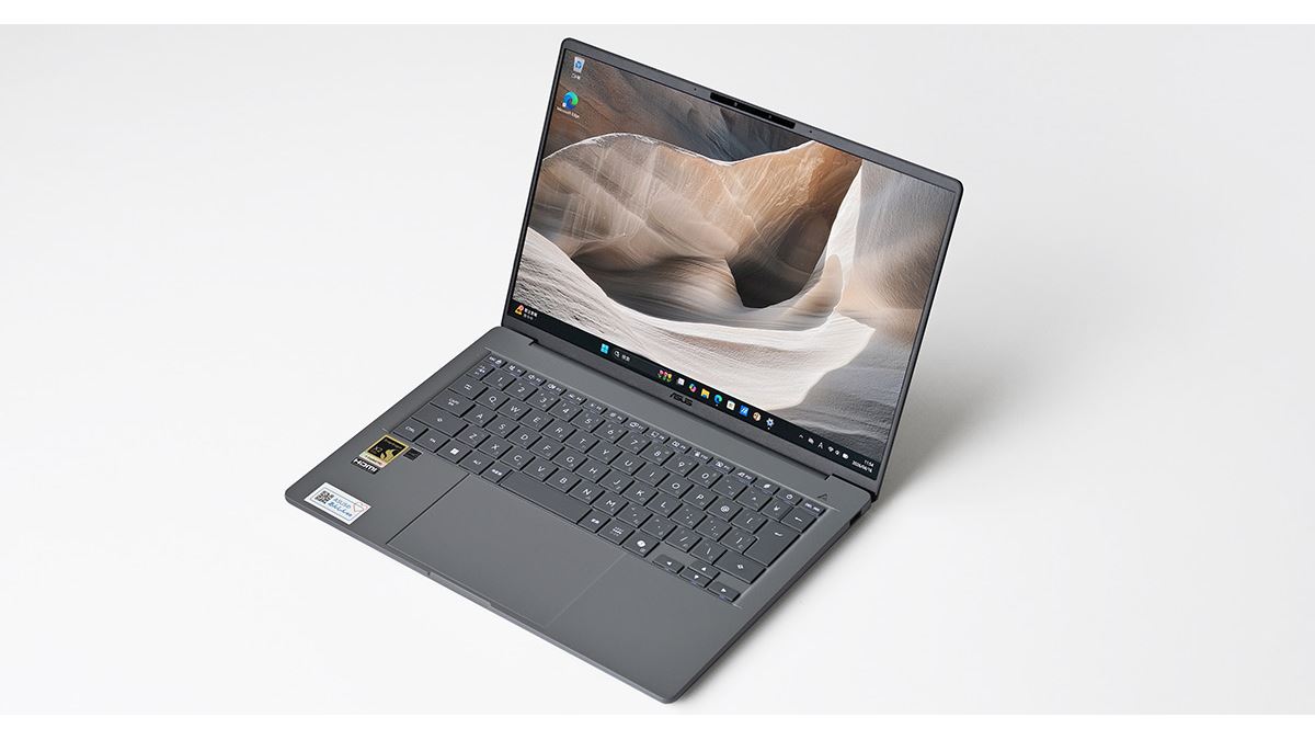 Snapdragon X2 Elite」の実力は？ ASUS「Zenbook SORA 14 UX3407NA