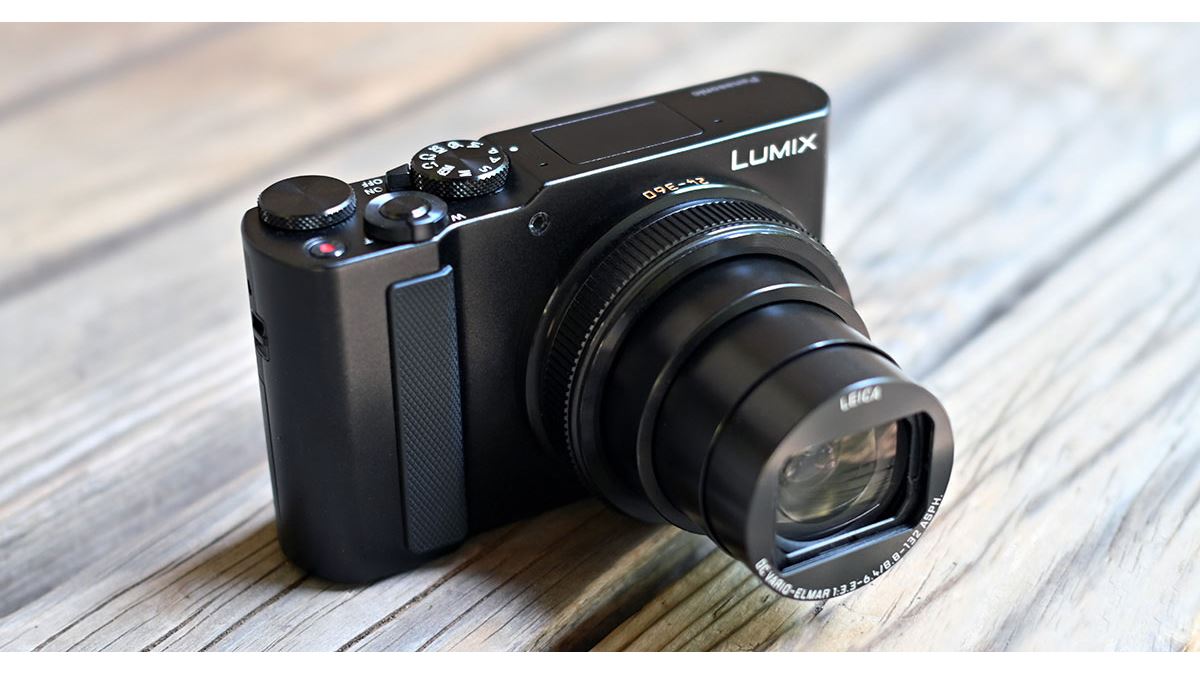 パナソニック「LUMIX TX3」実写レビュー！ 1インチセンサー×光学15倍