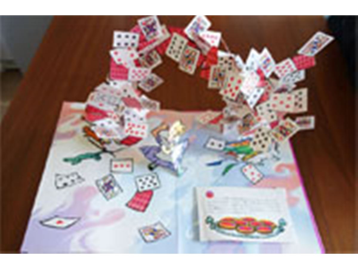 紙の魔術師」が作った飛び出す絵本が想像の斜め上を行ってる！ - 価格