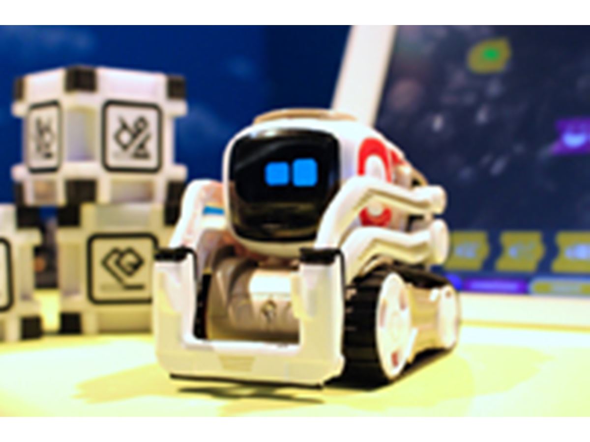 ディズニーのウォーリー!? 心を持つロボット「COZMO（コズモ）」がかわいい！ - 価格.comマガジン