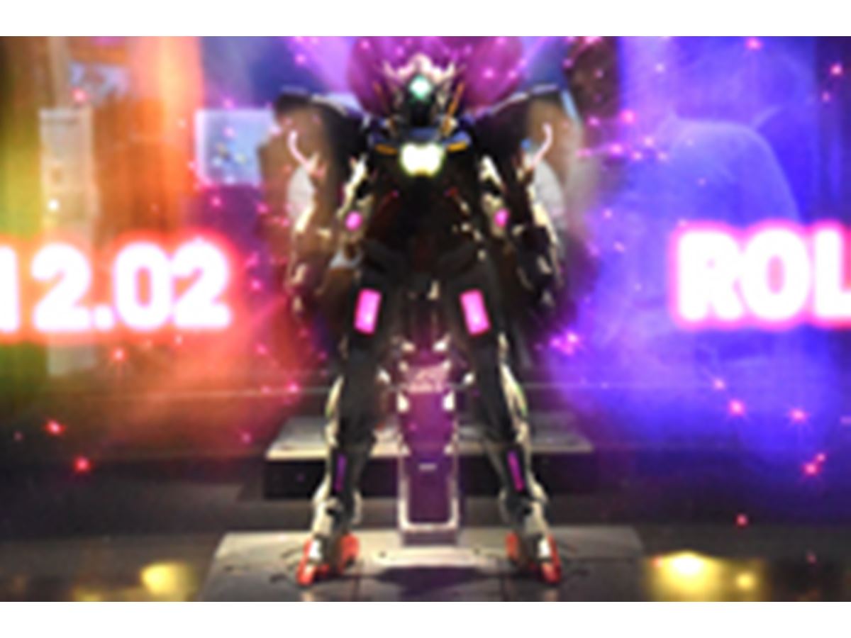 LEDでガンダムが光り輝く！ 「第57回全日本模型ホビーショー」ガンプラ