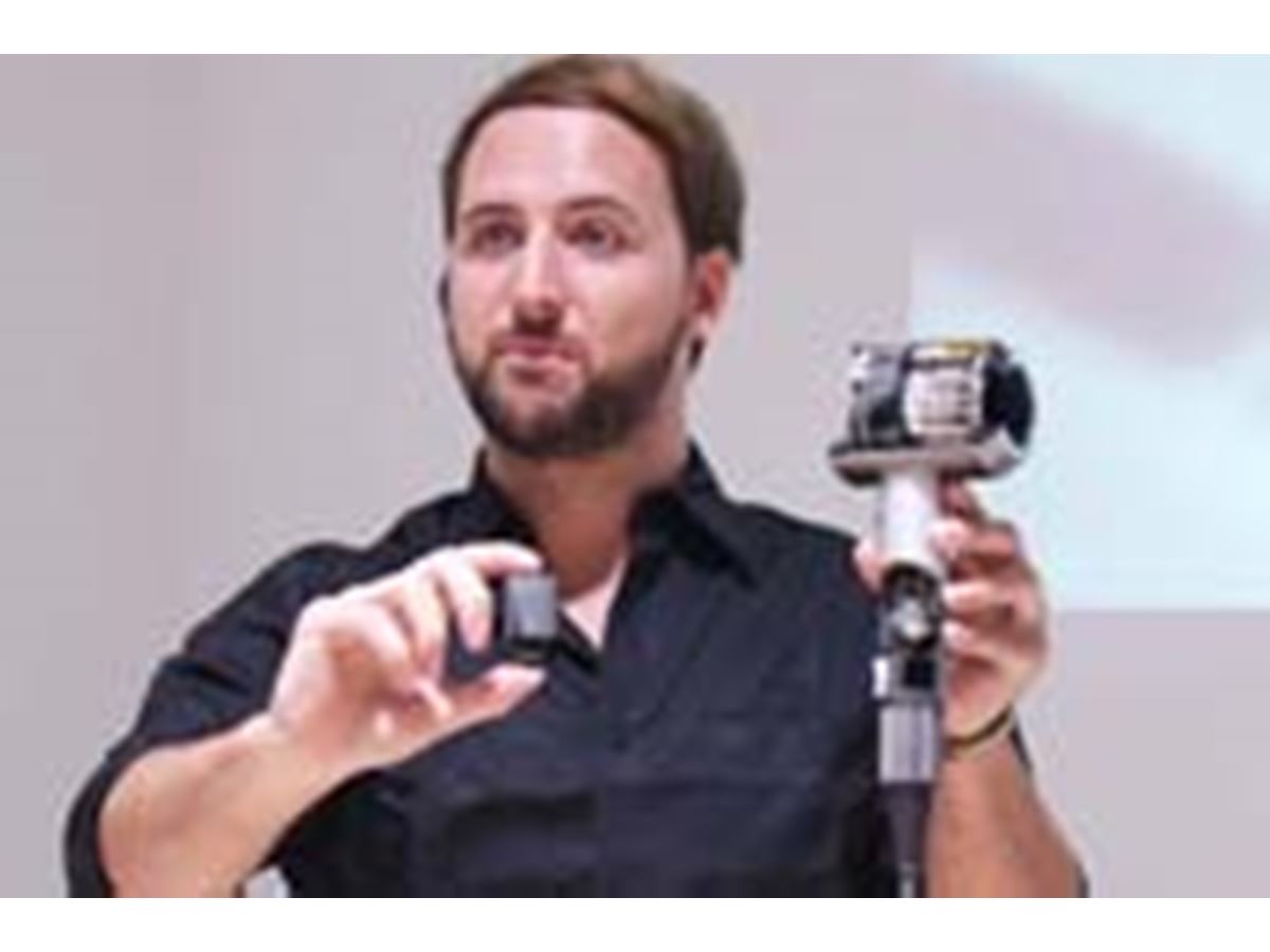 お値段以上？ 毛髪科学の観点から見たヘアドライヤー「Dyson 
