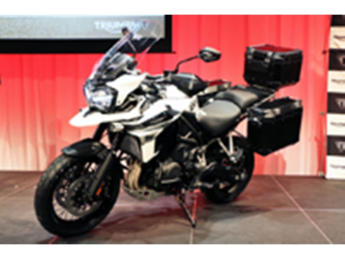 通販 送料無料 拡大フットパッド バイク用 - 2022 タイガー1200 1200 タイガー バイクアクセサリ