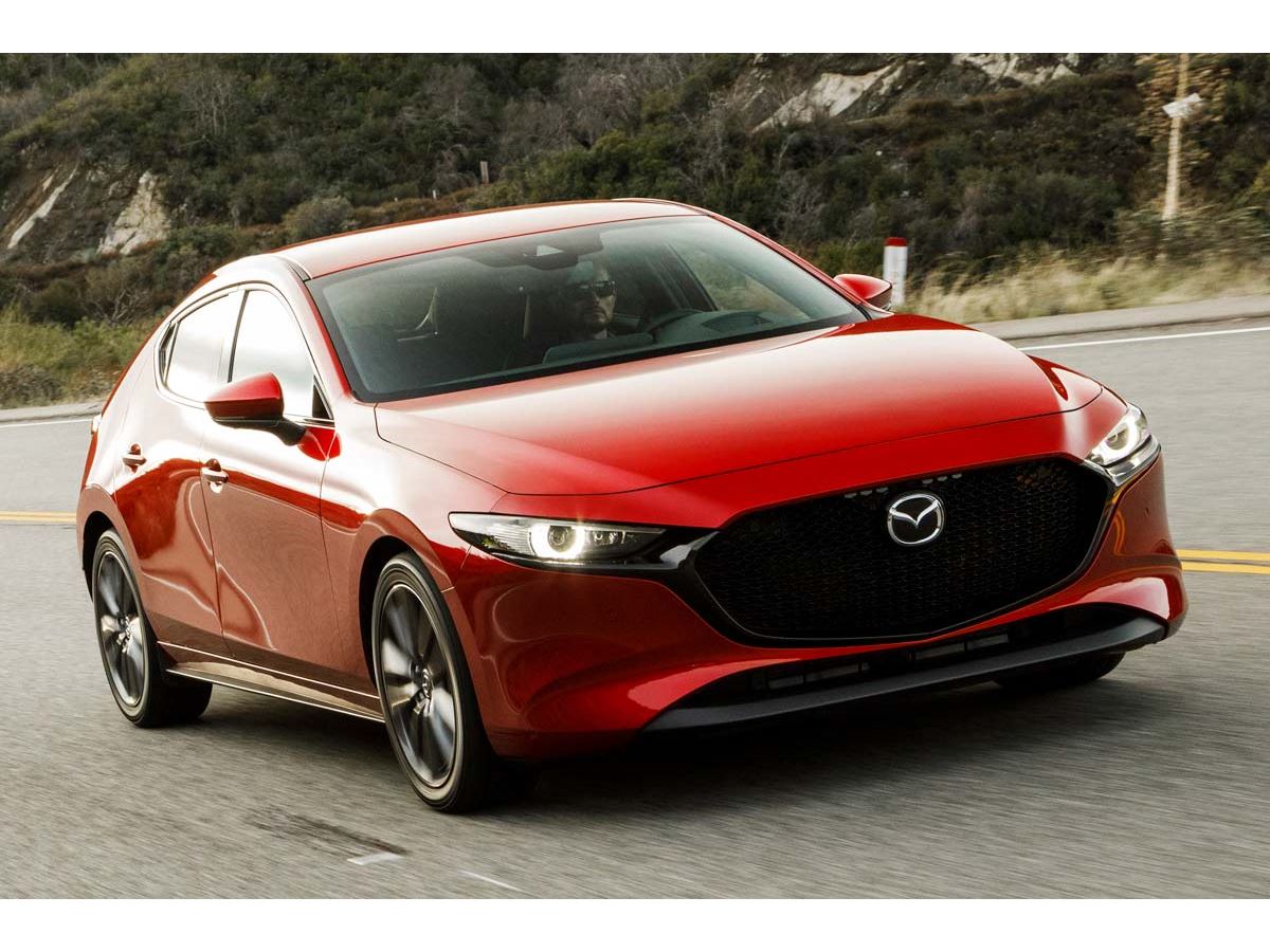 マツダ「MAZDA3」に早くも試乗！走りの完成度の高さに衝撃